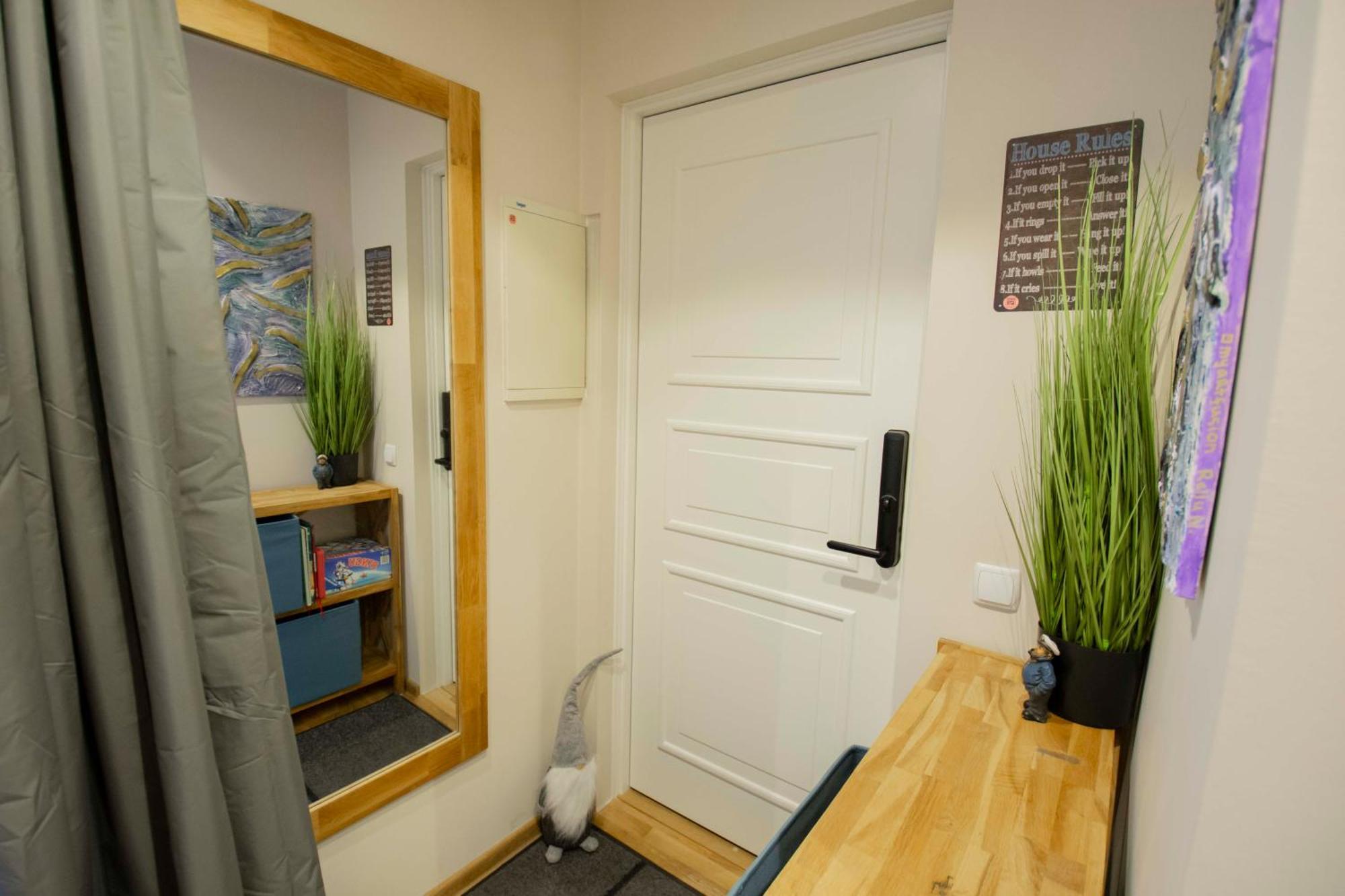 Karlovaidyll 7 - Homey Apartment With Free Parking! Тарту Экстерьер фото